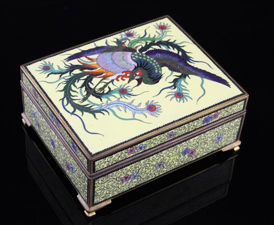 A Japanese yellow ground cloisonne enamel box and cover, early 20th century, 12.3cm